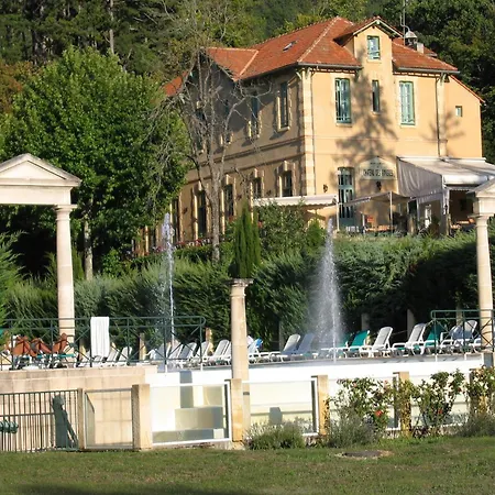Chateau Luxury Montbrun, Cleaning Included アパート *